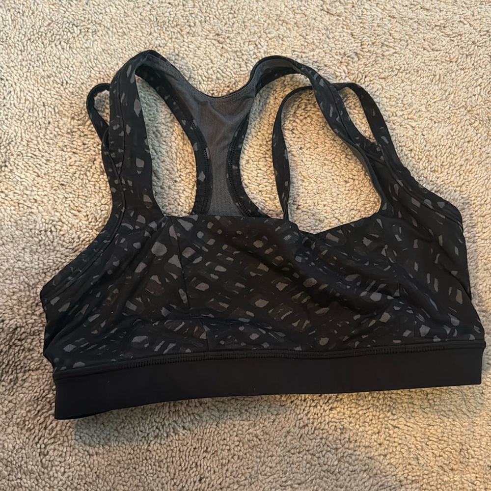 Lululemon sports bra.